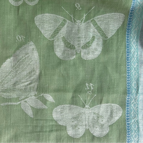 WILLIAM SONOMA spring butterfly jacquard table runner - Picture 8 of 10